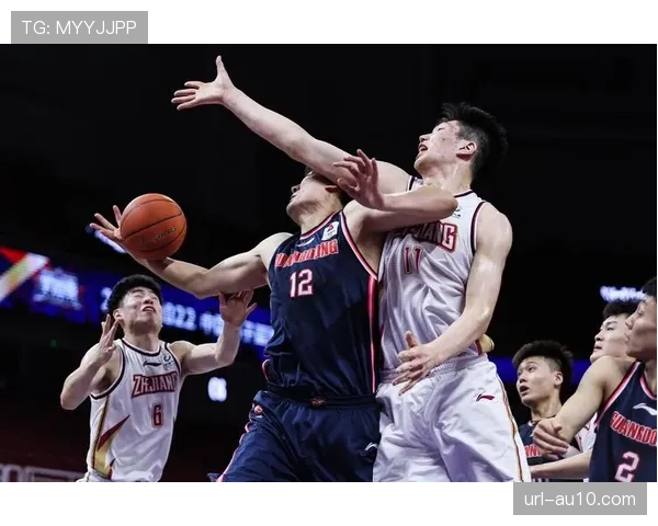 【2026年4月CBA联赛媒体版权与商业变革趋势·人物·特写特写：退役球星转型俱乐部商务副总，主导完成场馆冠名签约